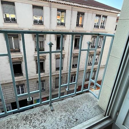 וילאורבן Appartement Renove Proche Du Parc De La Tete D'Or מראה חיצוני תמונה