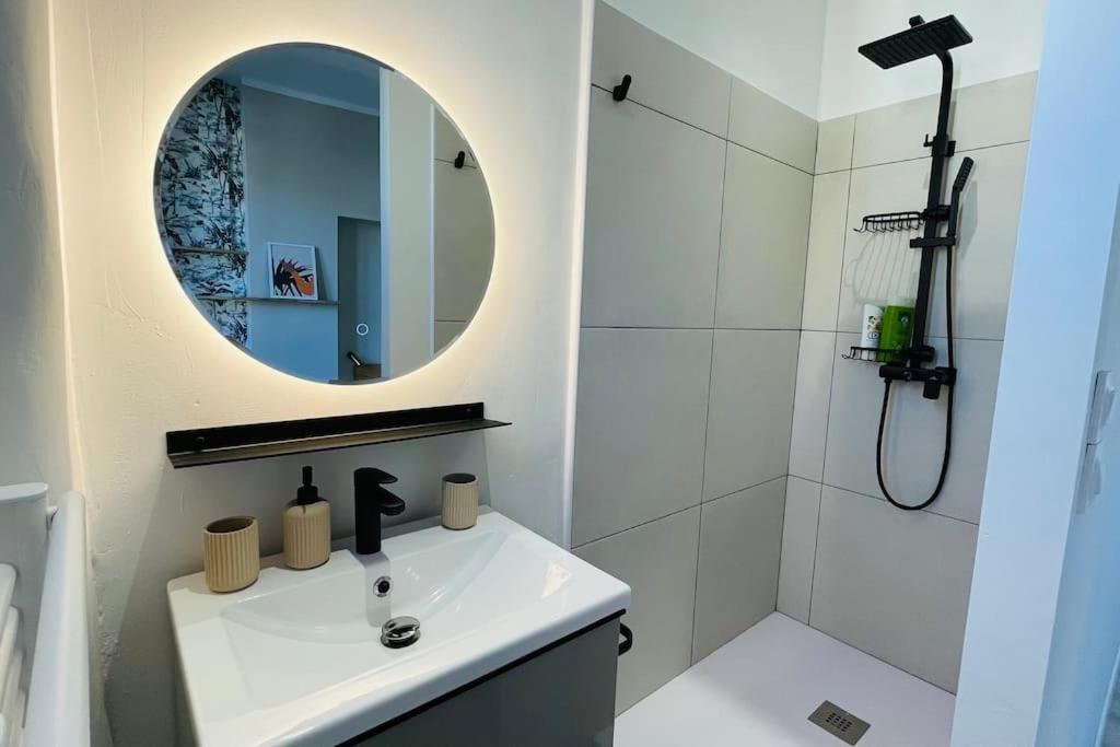 וילאורבן Appartement Renove Proche Du Parc De La Tete D'Or מראה חיצוני תמונה